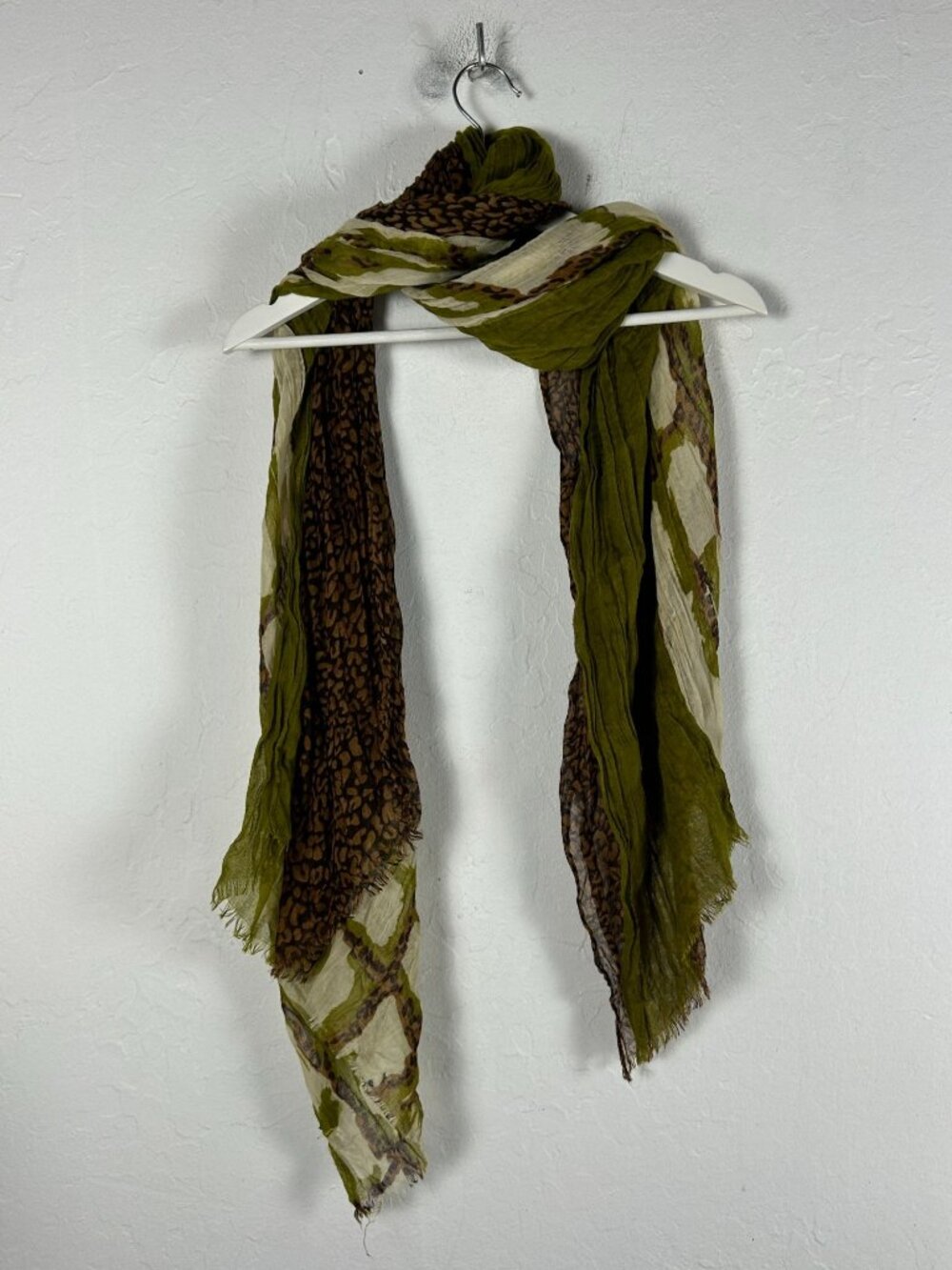 BCBG Max Azria Women’s Olive Green Brown Leopard Crinkle Scarf Shawl Wrap 52x25